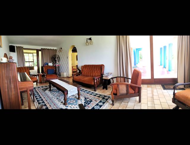 5 BEDROOM HOUSE FOR SALE IN UVONGO